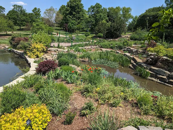 Overland Park Arboretum & Botanical Gardens