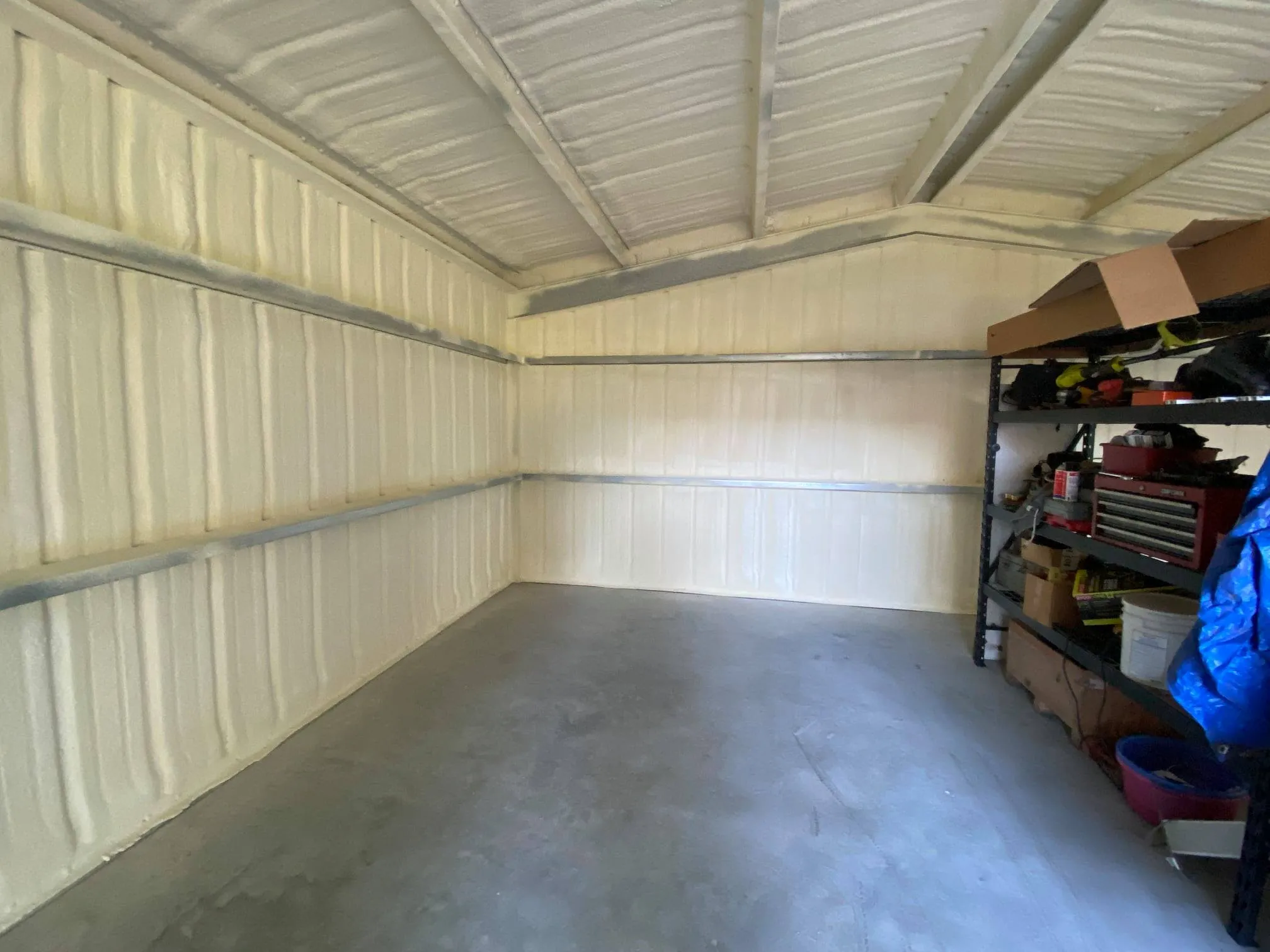 Spray foam insulation service