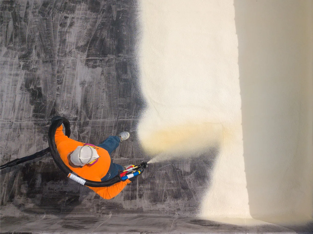 Spray foam insulation service