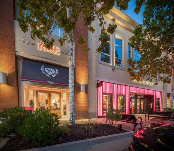 Pinnacle Hills Promenade